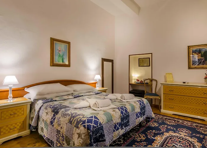 בית הארחה Boboli Living 3*